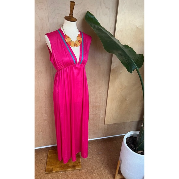 Vintage Dresses & Skirts - 🔥New to closet🌼 Stunning Vintage Pink Dress